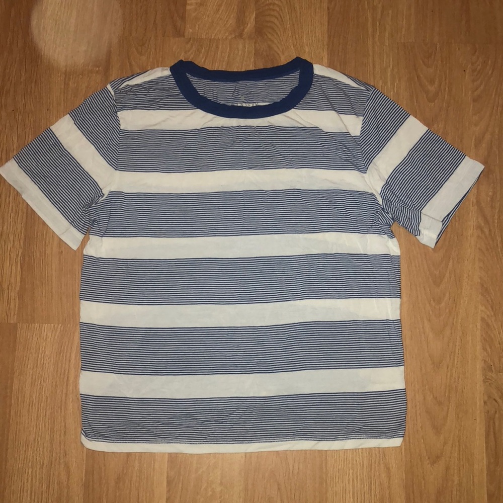 American Eagle Outfitters t-shirt
